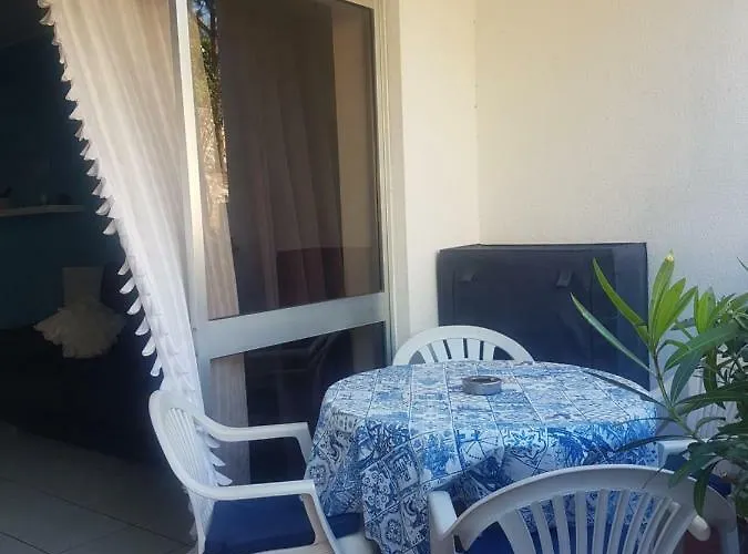 Bluechoro דירה *